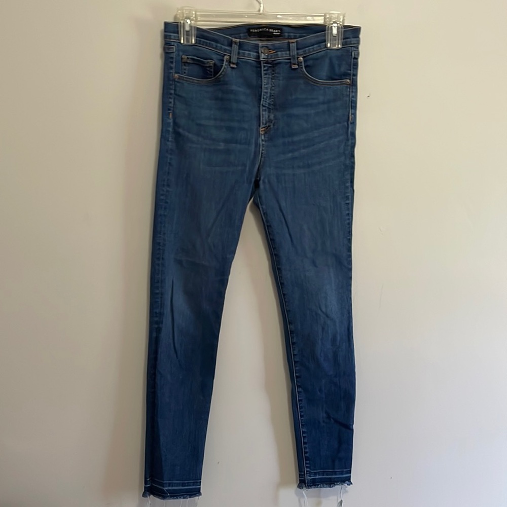 Women's Blue Veronica BEARD Skinny Jeans.Fits LIKE a SIZE 12.   Ten INCH RISE